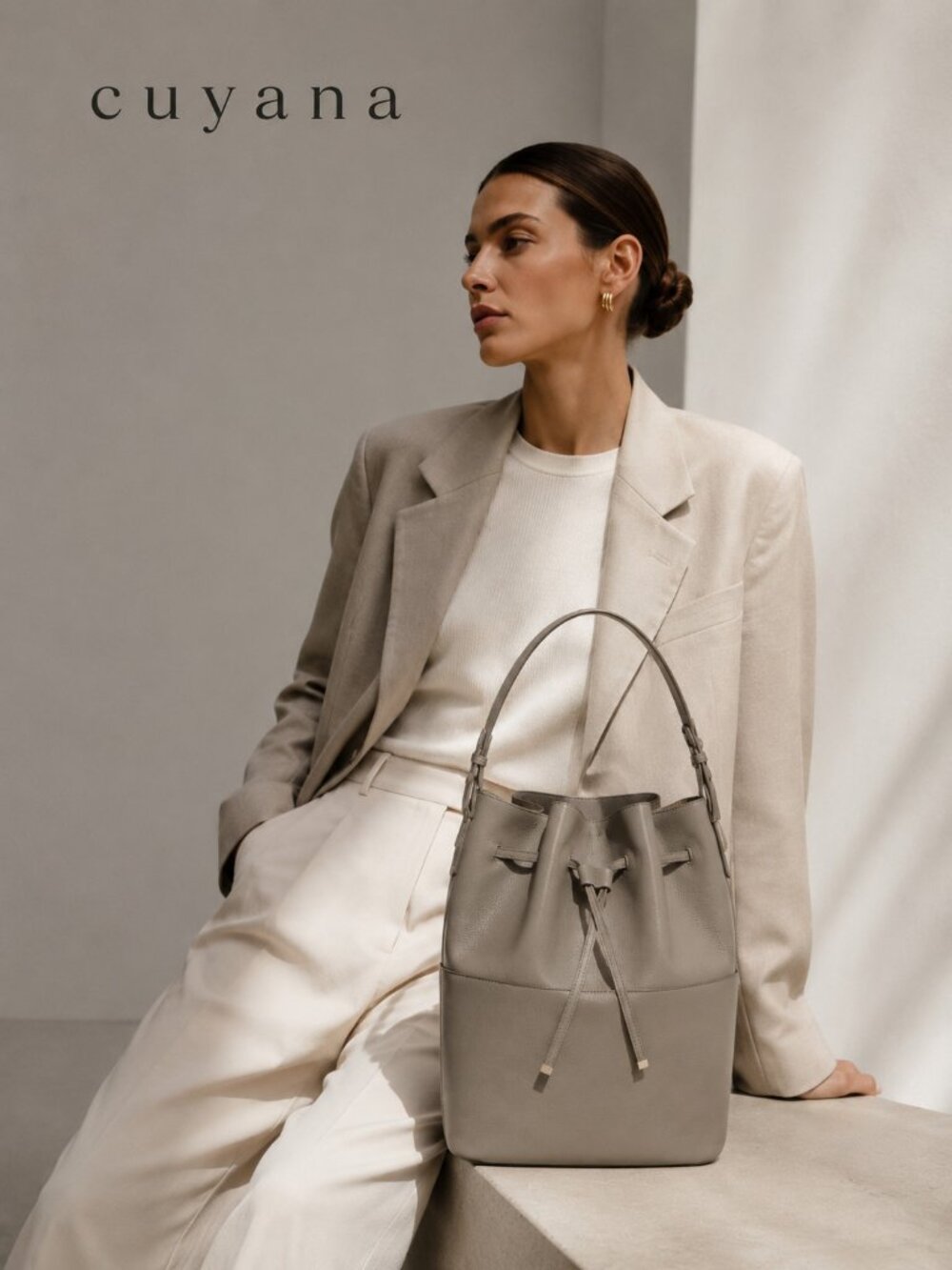 Cuyana Gray Saffiano Leather Bucket Bag Drawstring Shoulder Tote